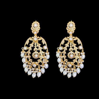 Fresh water pearl necklace with earrings in gold plated silver ( SHIPS IN 5 WEEKS )