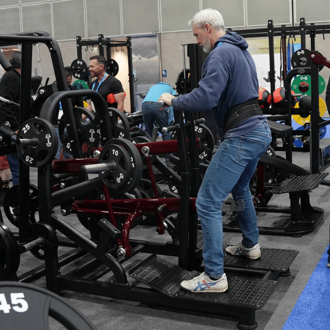 Pro Strength Belt Squat - Muscle D Fitness - Standing Belted Hip Thrust - Plate Loaded