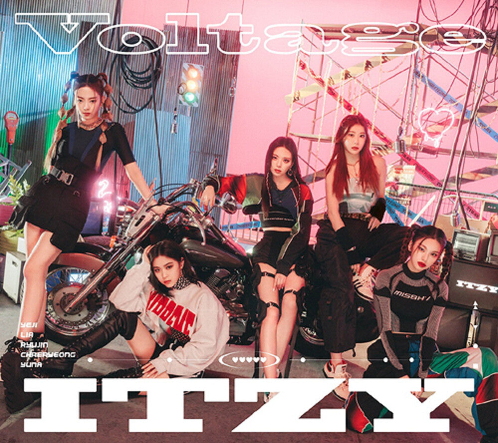 ITZY - Voltage (Version B) (incl. Booklet) [CD]