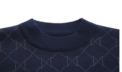 Fleece-Lined Black Pullover - Geometric Pattern Long Sleeve
