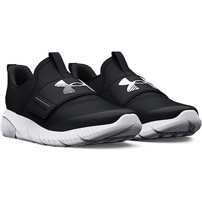 Under Armour Boy's Pre School Flash Running Shoe, (001) Black/Black/White, 3 Little Kid