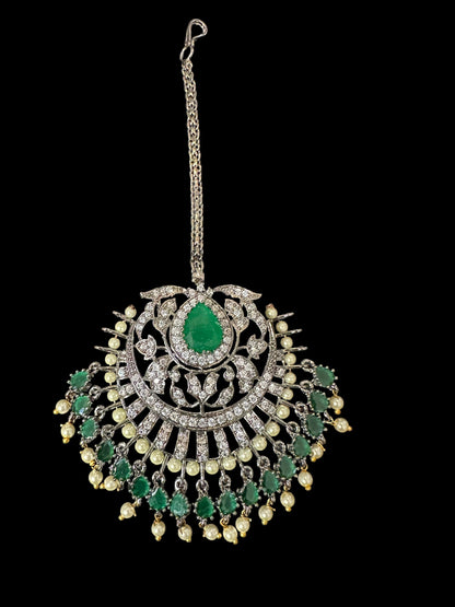 ERTK201 Victorian earrings tika - green ( SHIPS IN 2 WEEKS  )