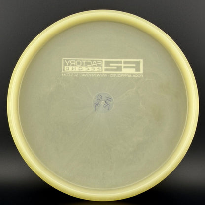 Glow Champion Classic Roc - Penned - F2