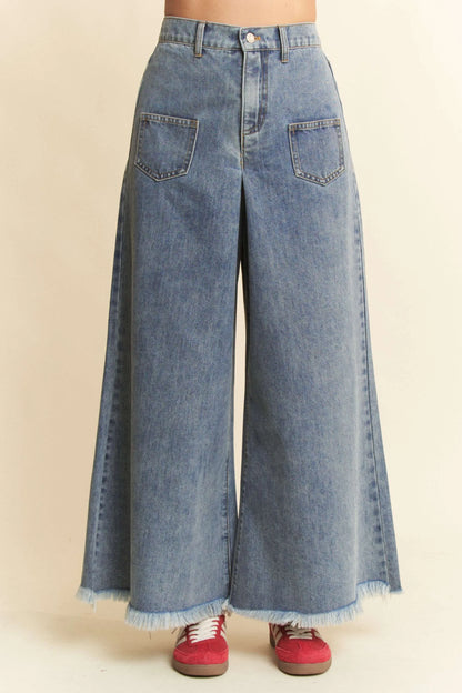 Davi & Dani Patch Pocket Wide Leg Culotte Jeans