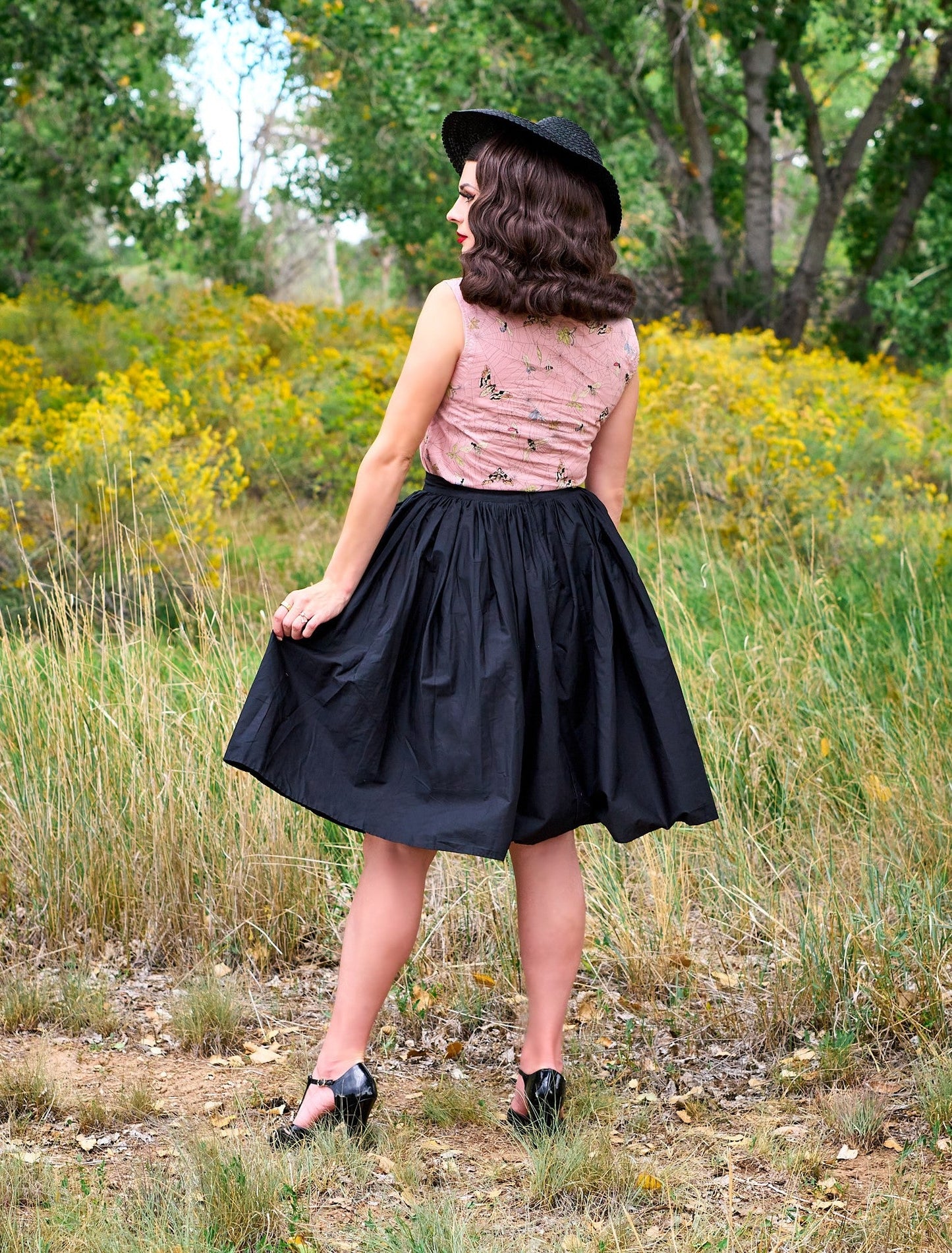 Moth Bow Top