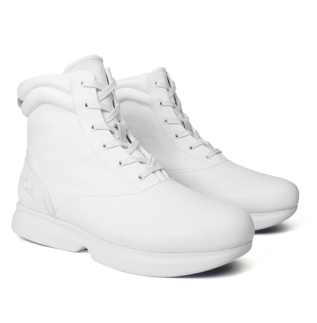 All White All-Day WOA Boot