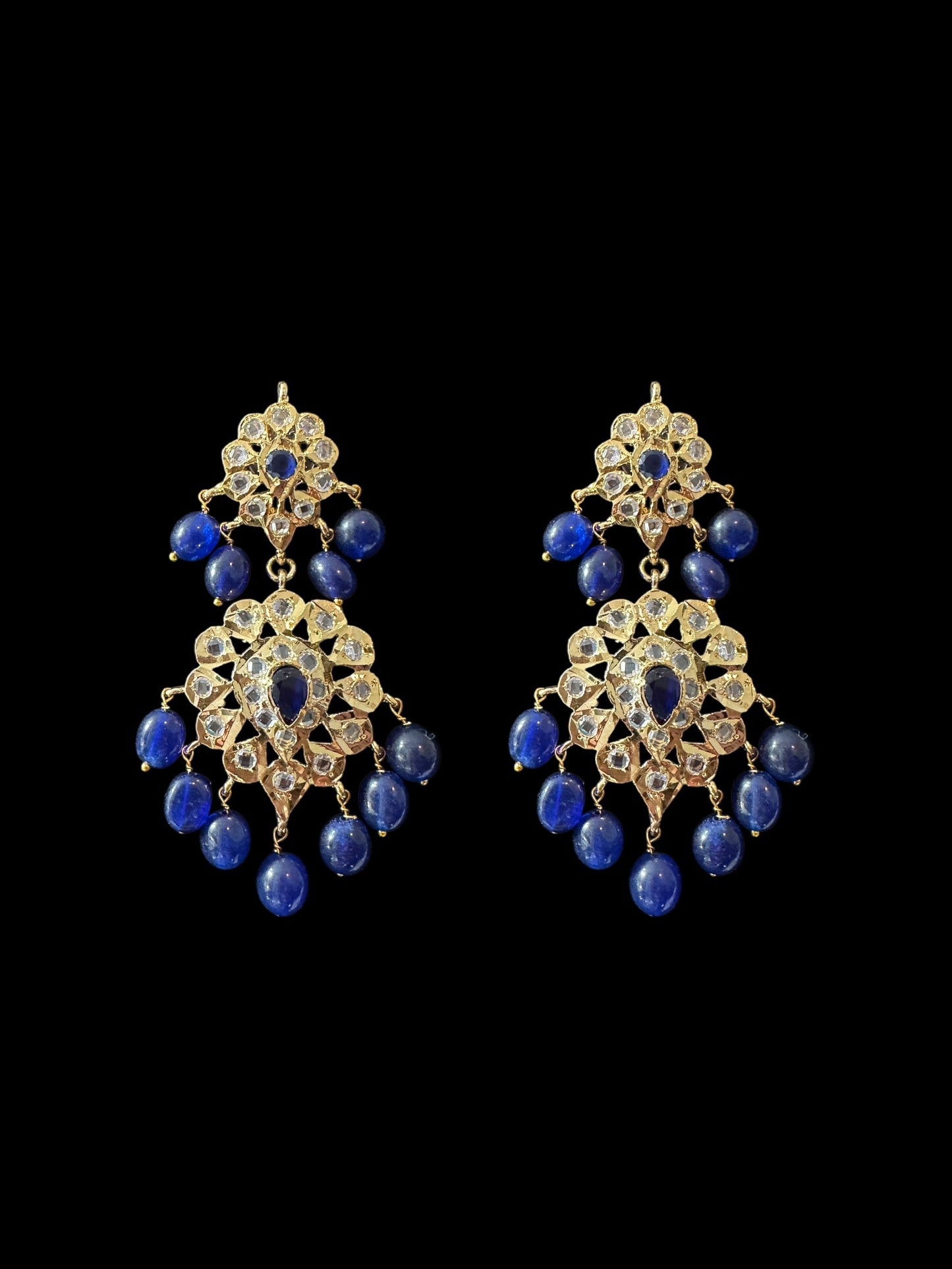 PS507 Alvira pendant set in sapphire blue with pearls  (READY TO SHIP)