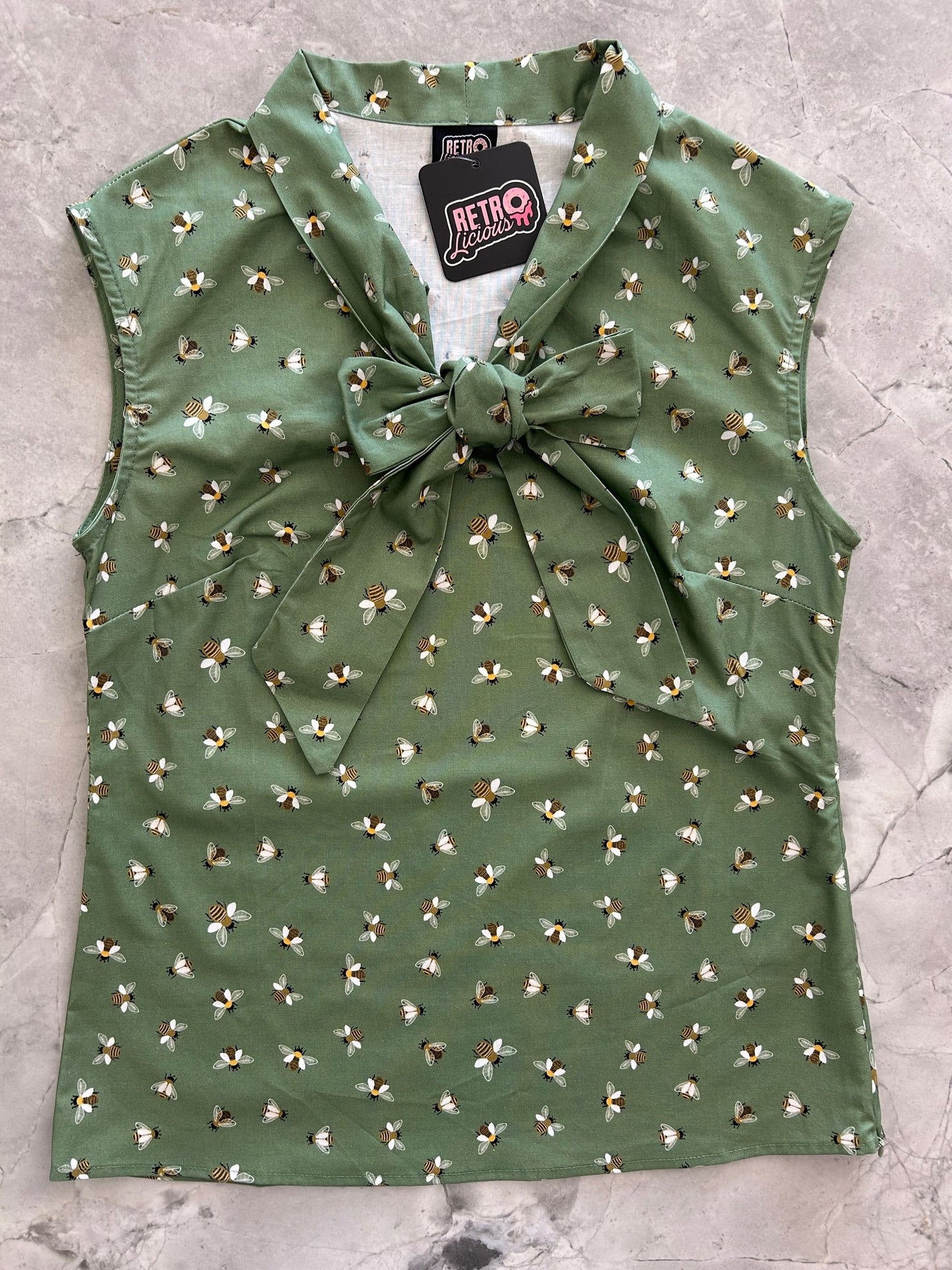 Bee Bow Top