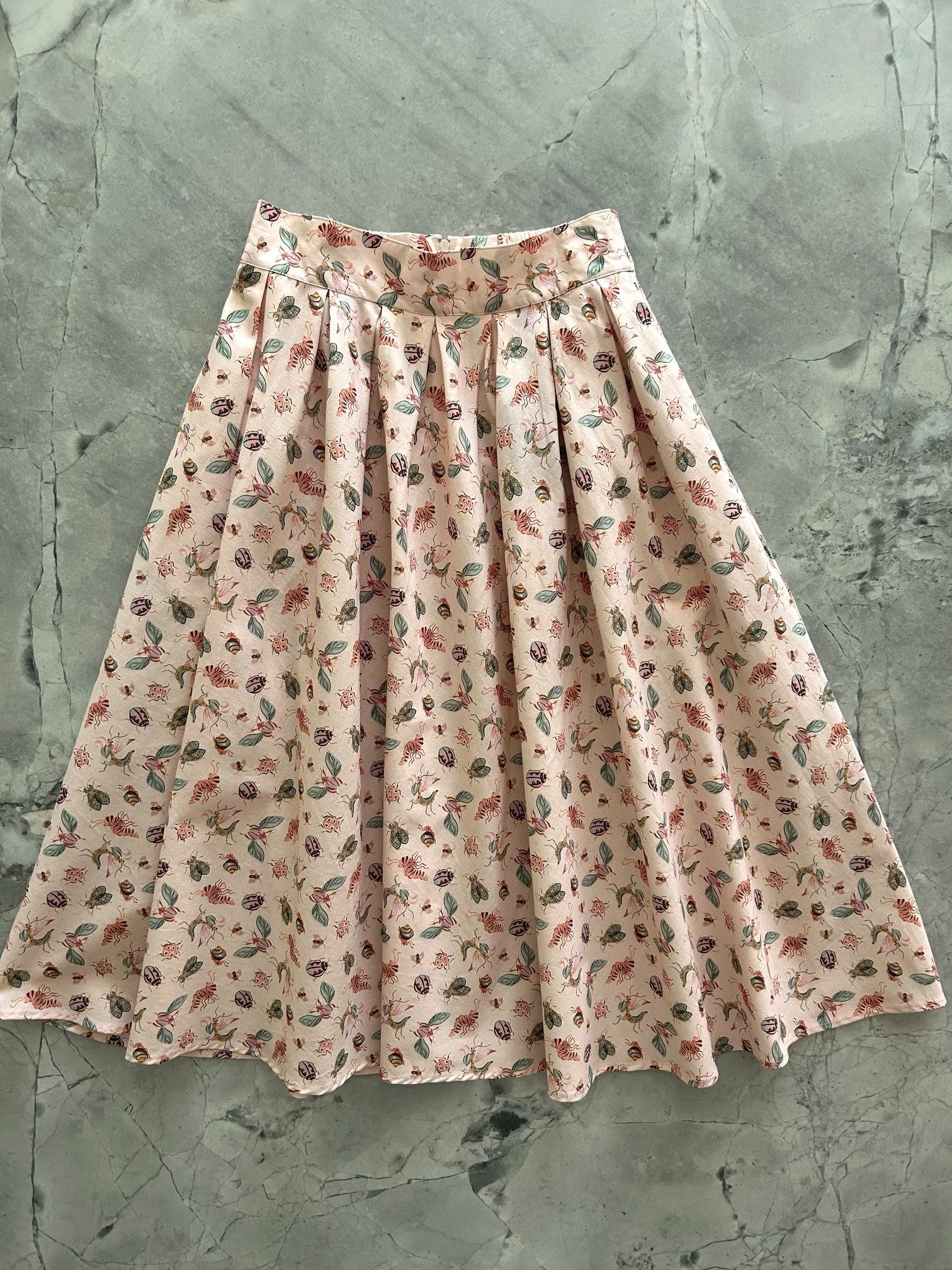 Bugs Doris Skirt - Triathlete Store