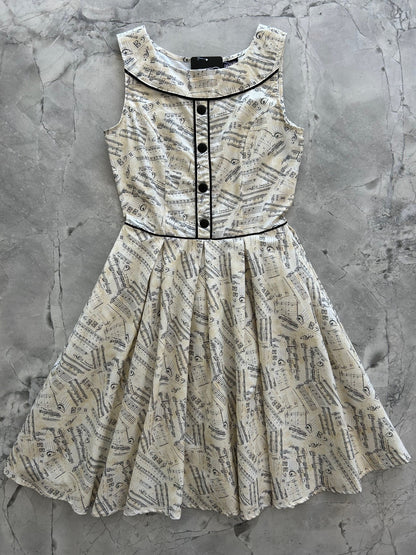 Elizabeth Dress in Music Notes- XL only, 1 left!