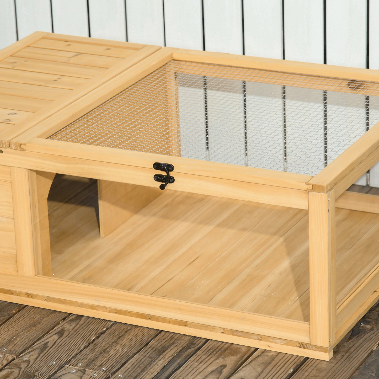 Tortoise House & Habitat