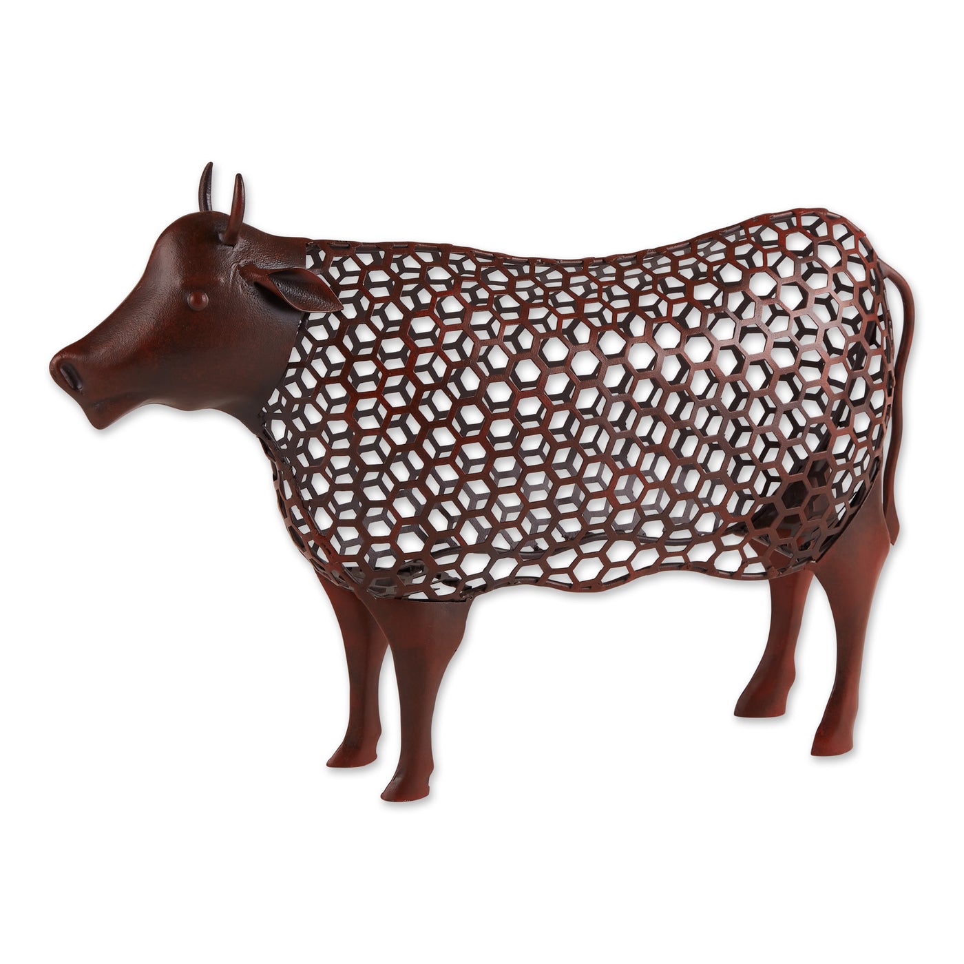 CHICKEN WIRE COW SCULPTURE