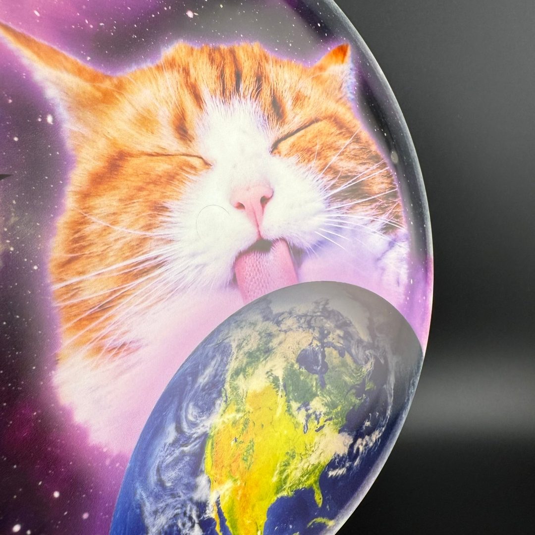 Tournament Giant - DyeMax - "Space Kitty Globe Licker"