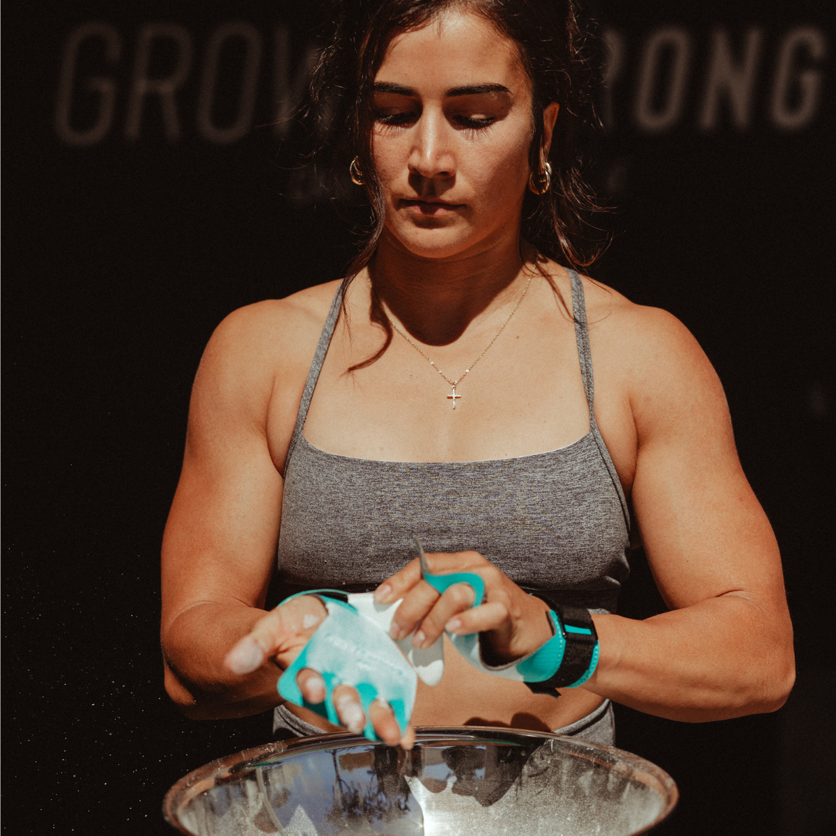 Bear KompleX x Grown Strong Carbon Comp No Hole Speed Grips