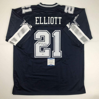 Autographed/Signed Ezekiel Elliott Dallas Cowboys Dark Blue Football Jersey Beckett BAS COA