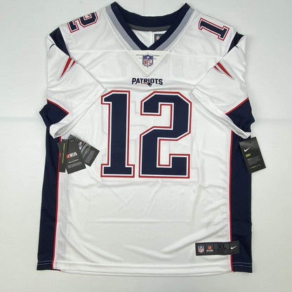 Autographed/Signed Tom Brady New England Patriots White Authentic Nike Limited Football Jersey Fanatics COA