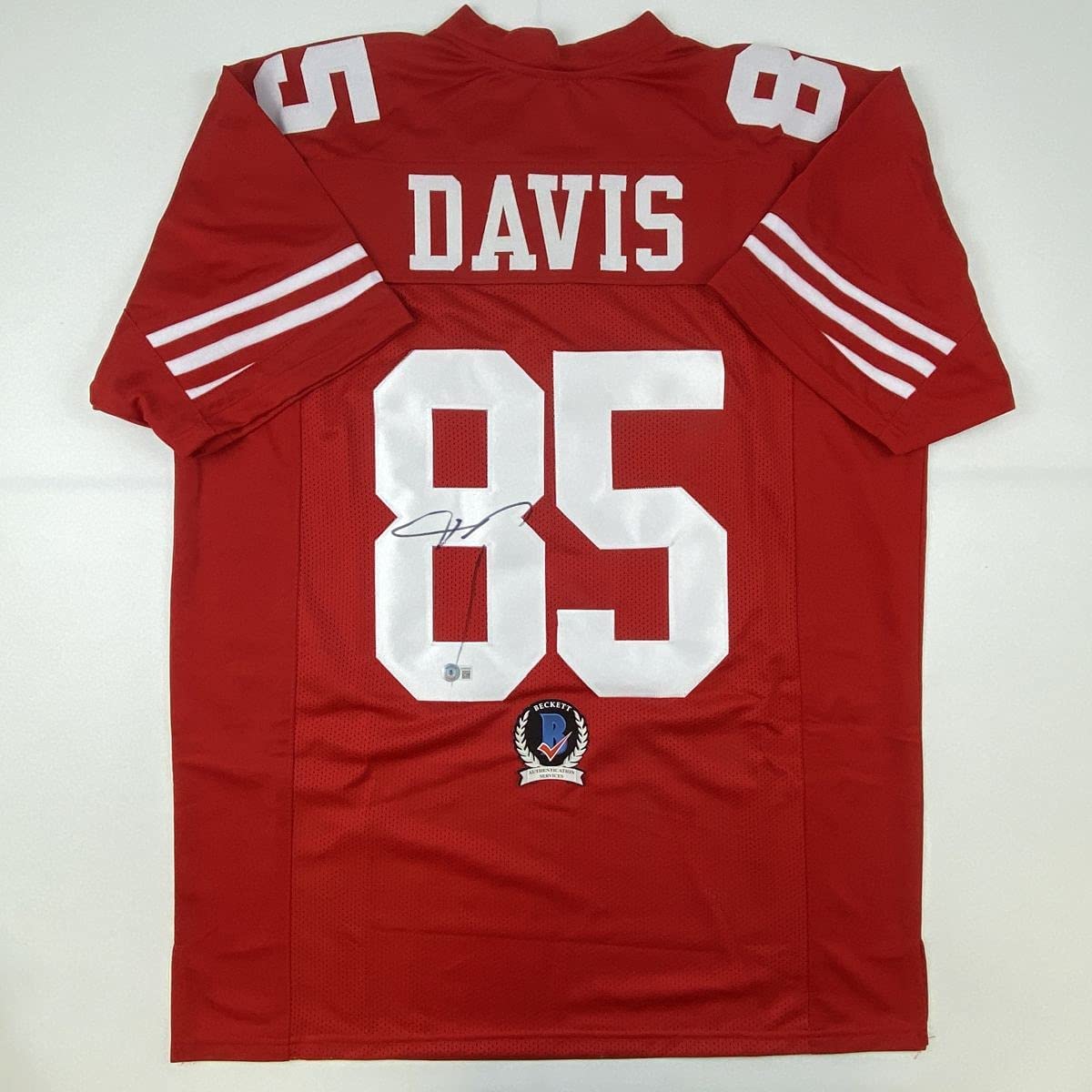 Autographed/Signed Vernon Davis San Francisco Red Football Jersey Beckett BAS COA