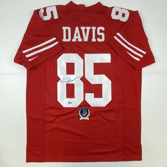 Autographed/Signed Vernon Davis San Francisco Red Football Jersey Beckett BAS COA