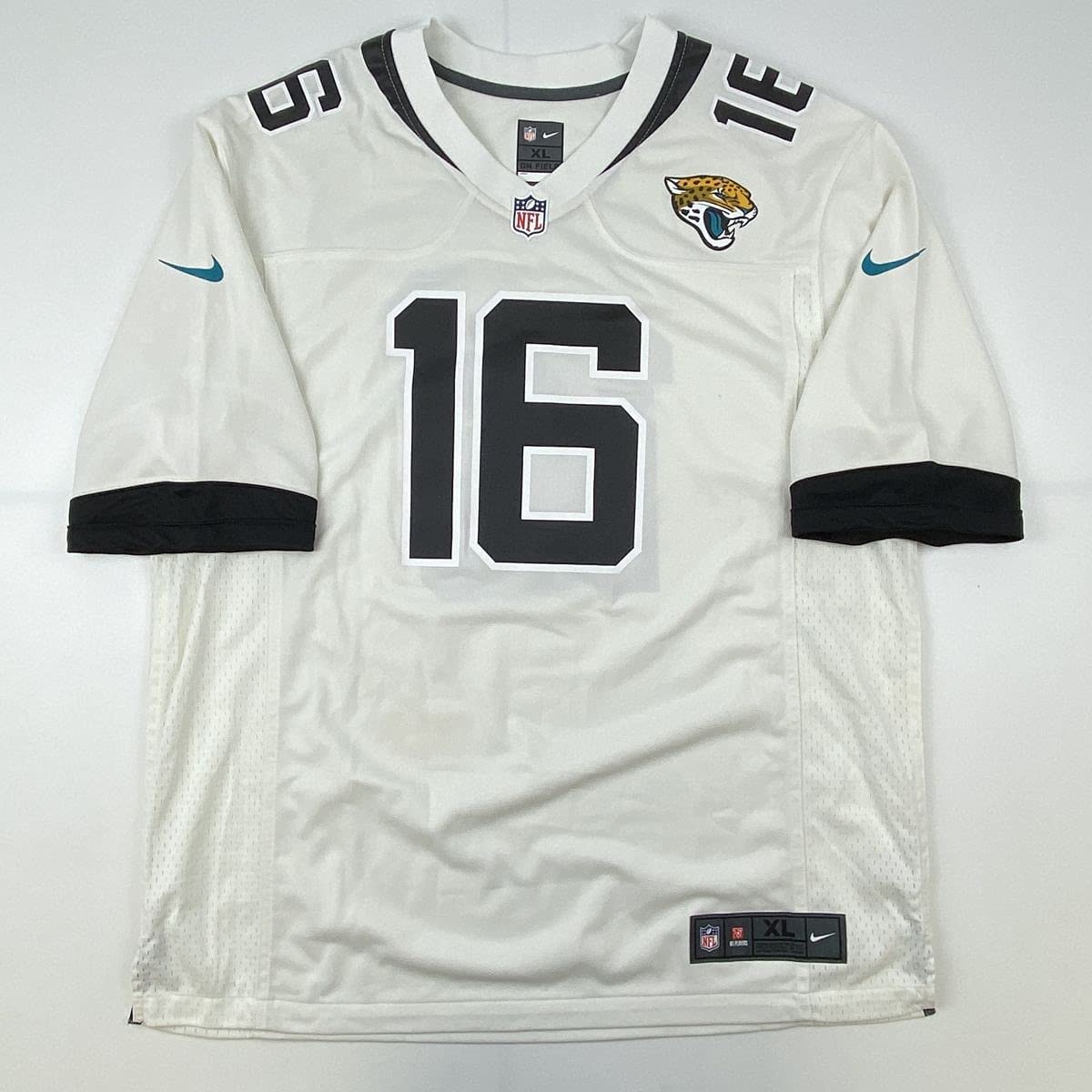 Autographed/Signed Trevor Lawrence Jacksonville Jaguars White Nike Game Football Jersey Fanatics COA