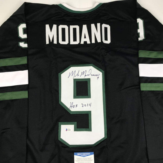 Autographed/Signed Mike Modano HOF 2014 Dallas Black Hockey Jersey Beckett BAS COA