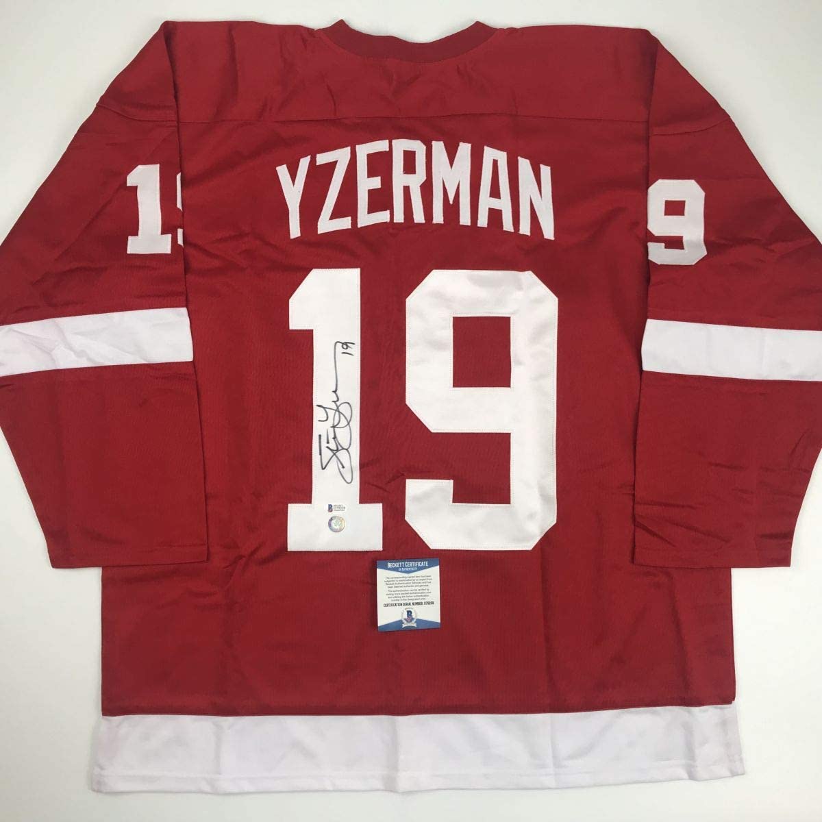 Autographed/Signed Steve Yzerman Detroit Red Hockey Jersey Beckett BAS COA