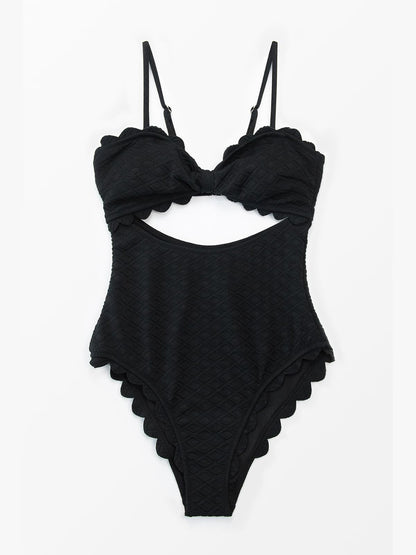 CUPSHE Women's One Piece Swimsuit Sexy Black Cutout Scallop Trim Bathing Suit, M