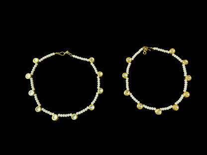 Kundan and peach beads anklets ( READY TO SHIP )