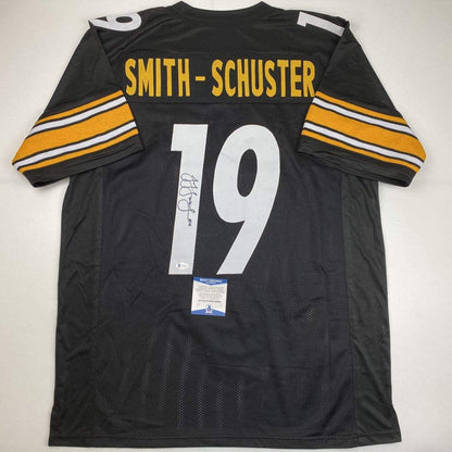 Autographed/Signed JuJu Smith-Schuster Pittsburgh Black Football Jersey Beckett BAS COA