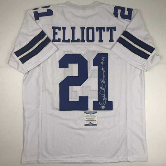 Autographed/Signed Ezekiel Elliott Dallas White Football Jersey Beckett BAS COA
