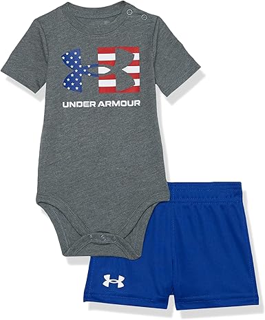 Under Armour Boys Outdoor Set, Cohesive Pants & Top Tshirt And Short Set, Pitch Gray Icon Flag, 7 US