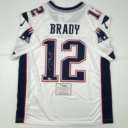 Autographed/Signed Tom Brady New England Patriots White Authentic Nike Limited Football Jersey Fanatics COA