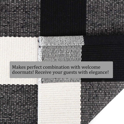 Buffalo Plaid Outdoor Rug, 27.5''x43'' Black & White Check Indoor/Outdoor Rugs