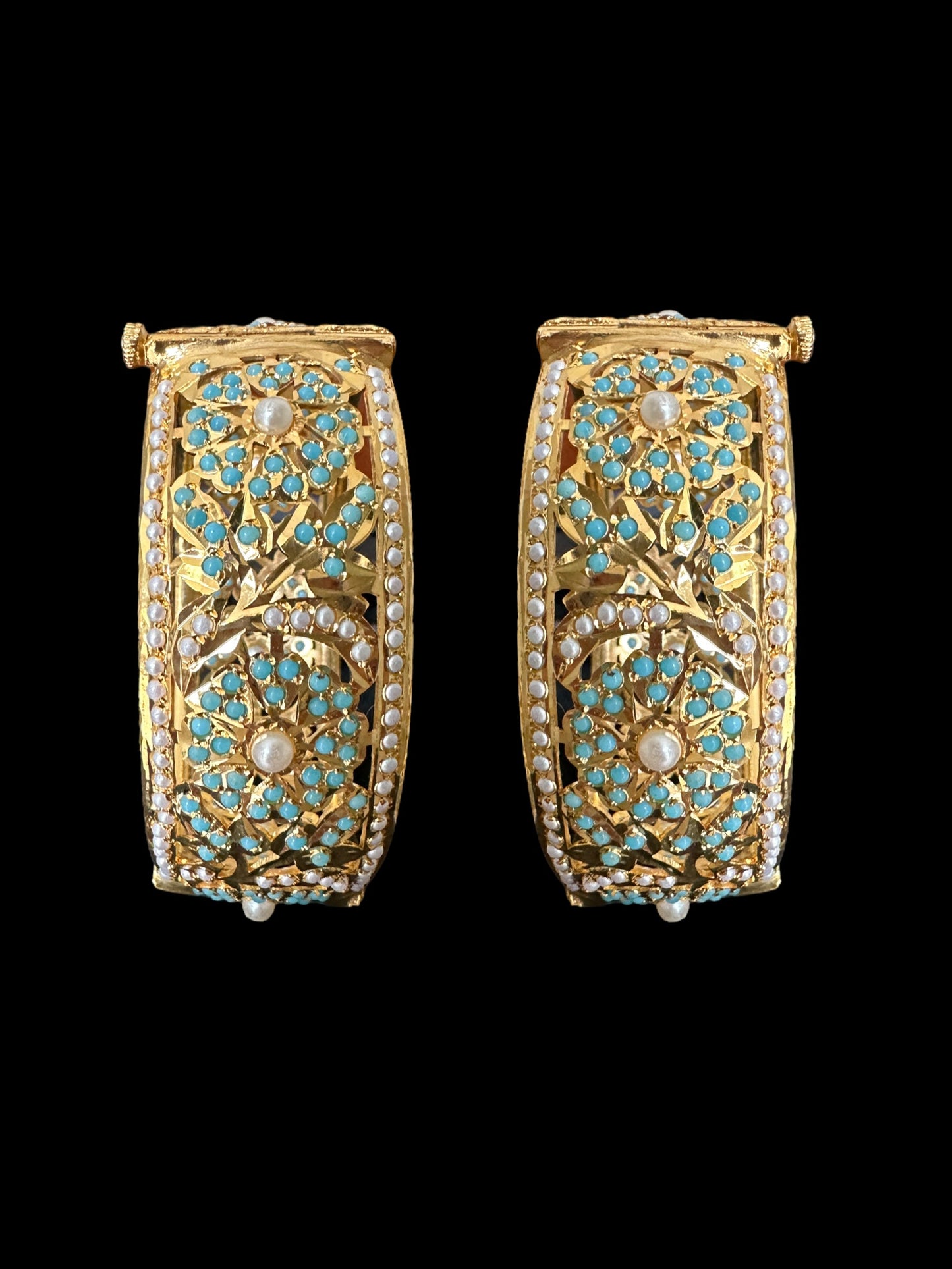 B172Alea Jadau bangles in turquoise pearls ( SHIPS IN 4 WEEKS )