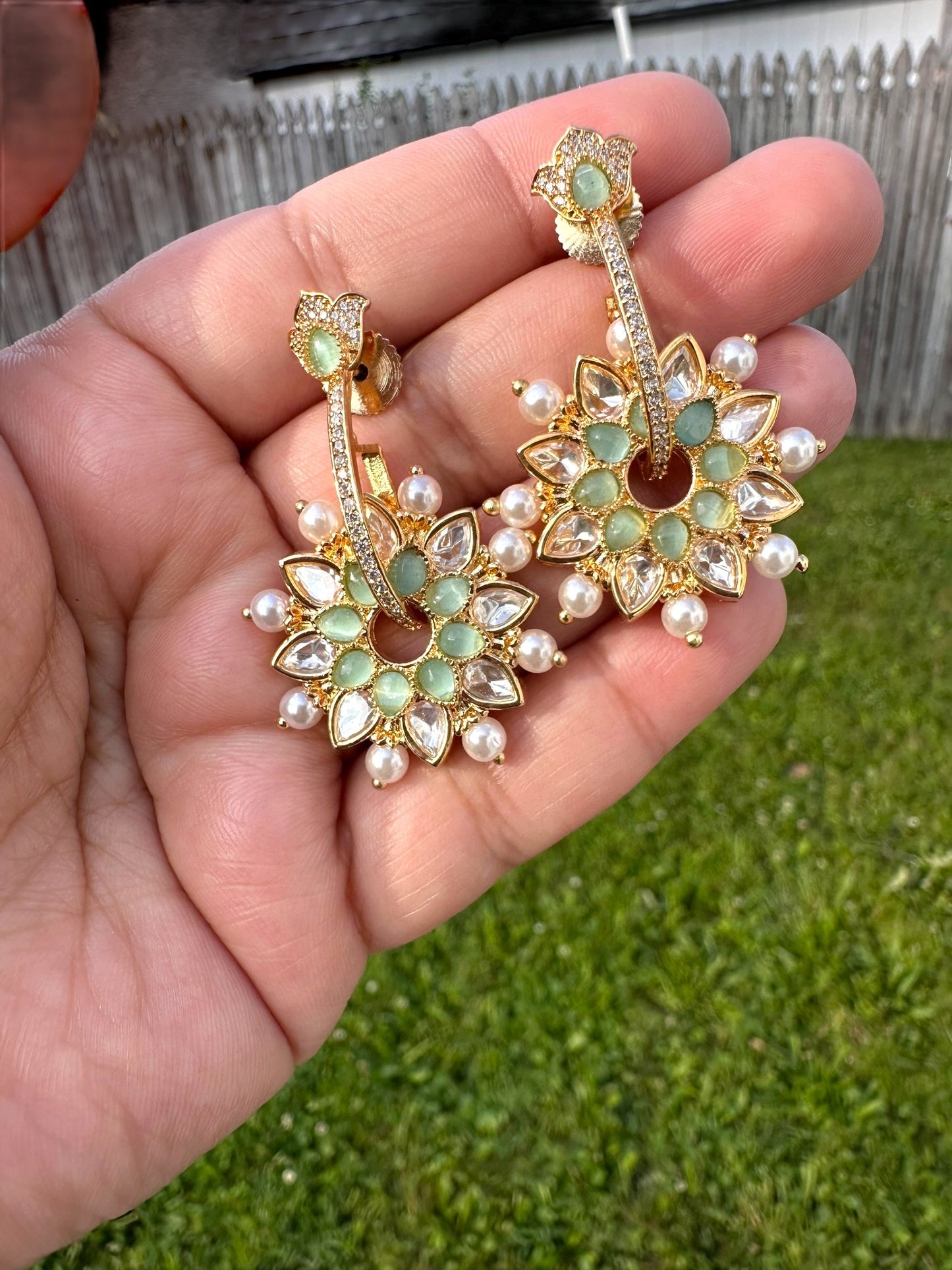 DER901 Mint green Polki earrings ( READY TO SHIP )
