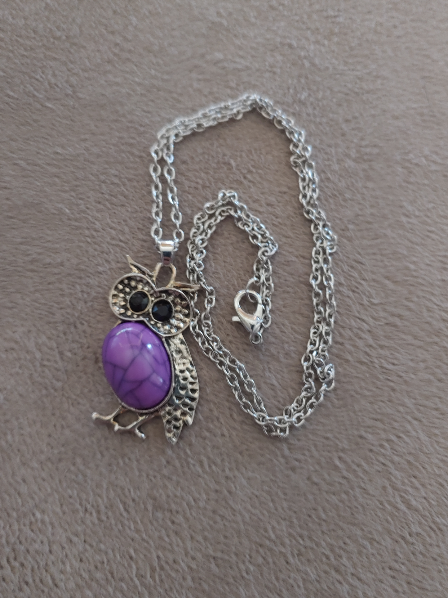 Purple Stone Owl Pendant Necklace – Vintage Metal Charm Jewelry