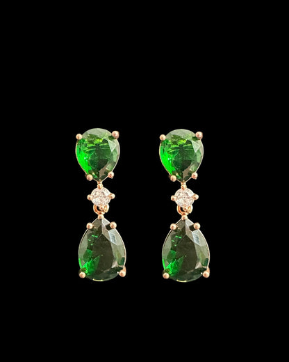 DER789 Cz tear drop earrings ( READY TO SHIP )
