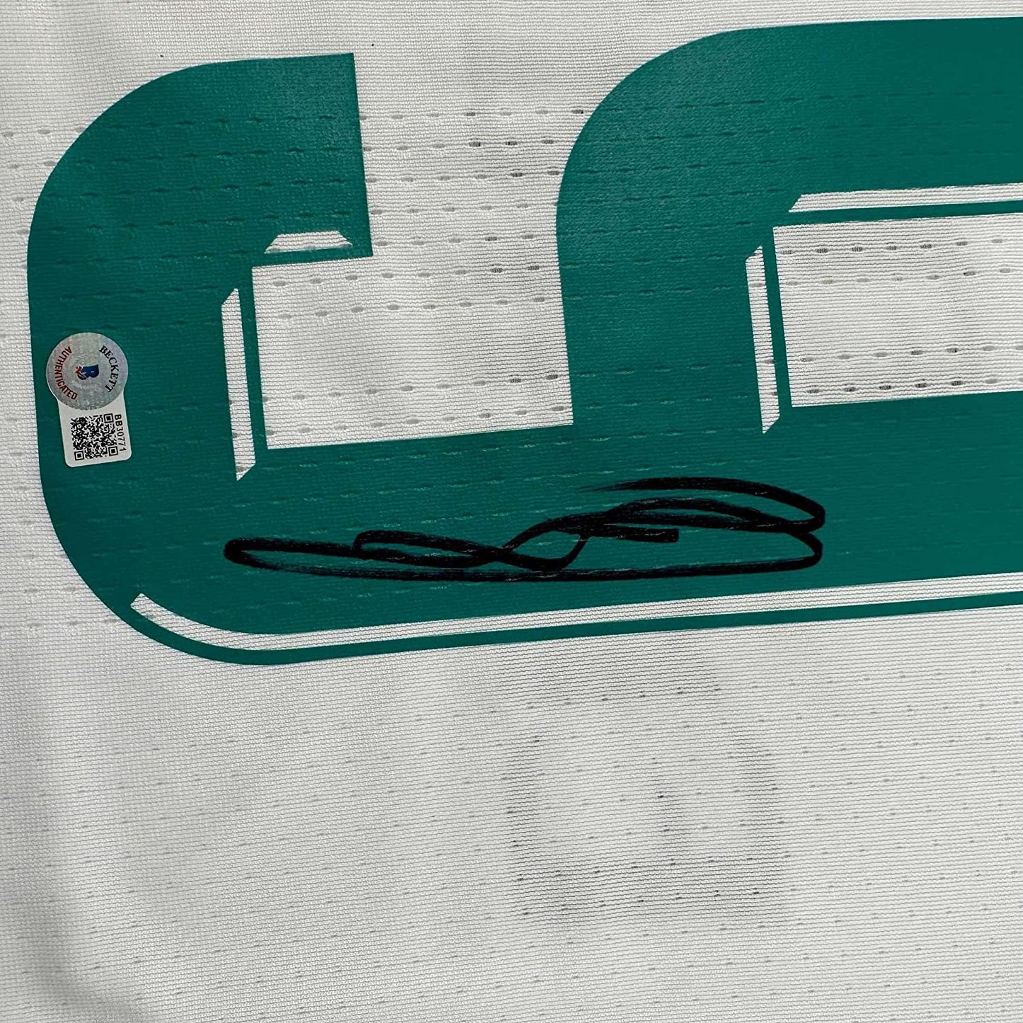 Framed Autographed/Signed Karim Benzema 35x39 Real Madrid 2017-18 White Soccer Jersey Beckett BAS COA