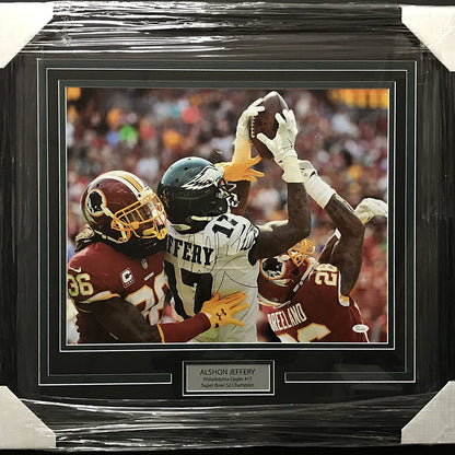 Framed Autographed/Signed Alshon Jeffery Philadelphia Eagles 16x20 Football Photo JSA COA