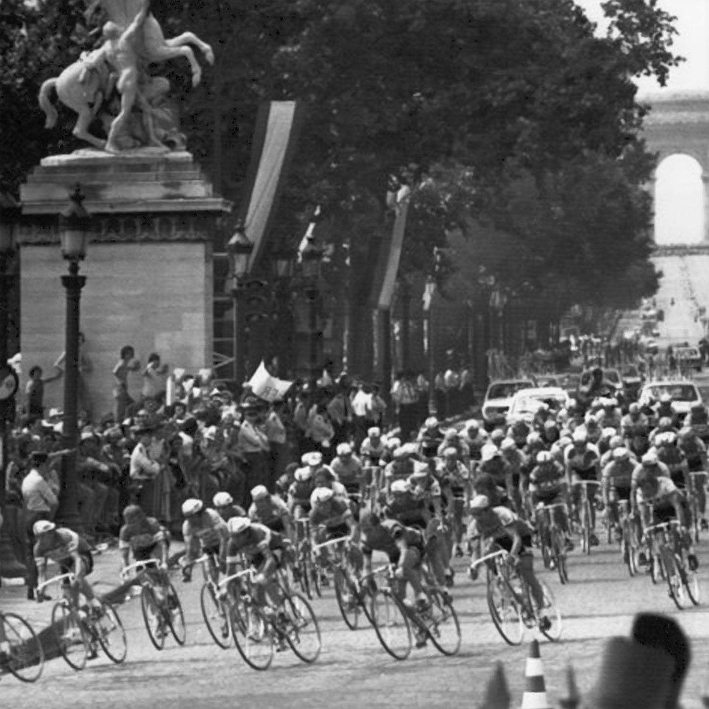 ZEITBIKE - Vintage Cycling Cap - Peugeot Cycles