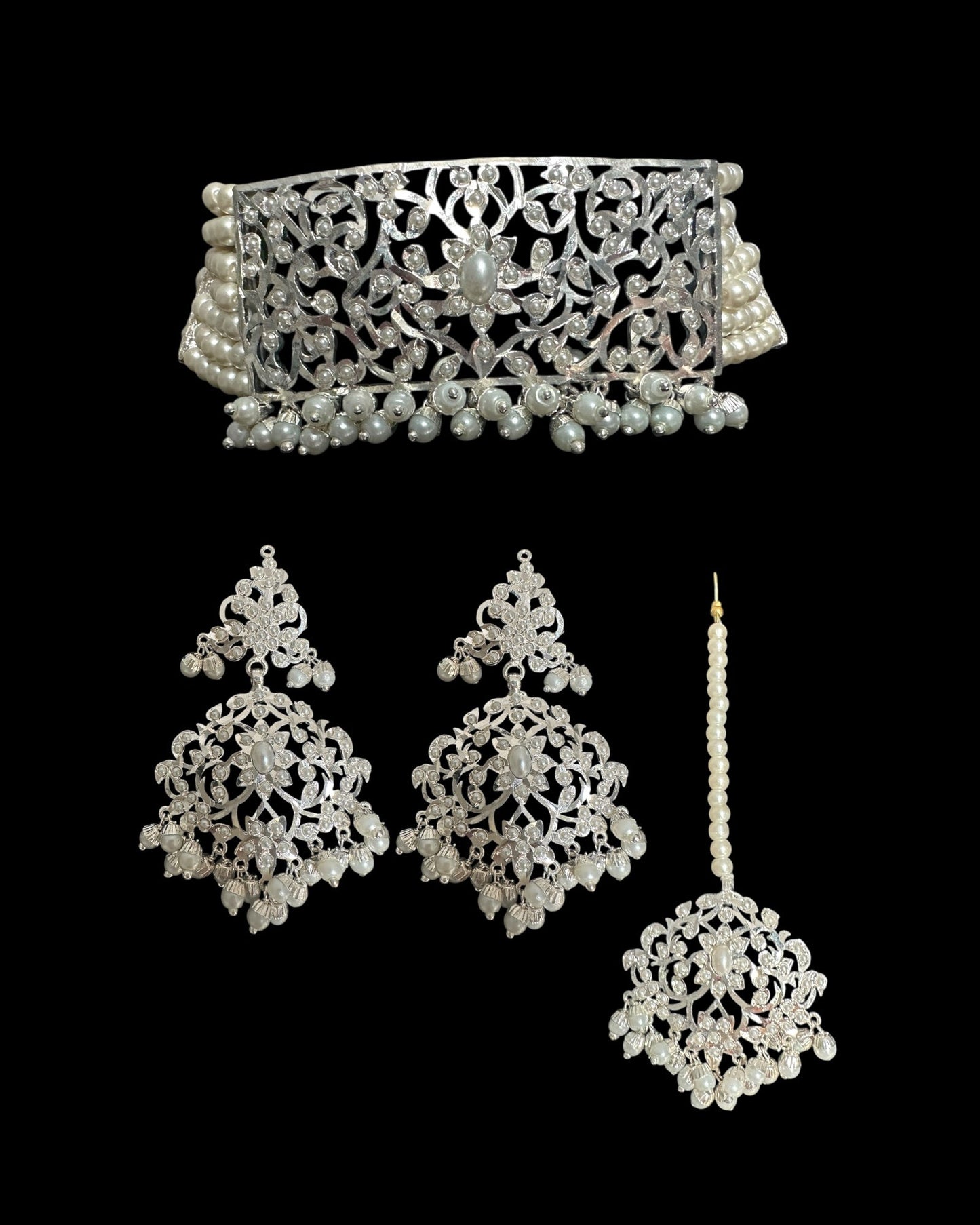 C569 Silver plated jadau choker in pearls ( SHIPS IN 4 WEEKS )