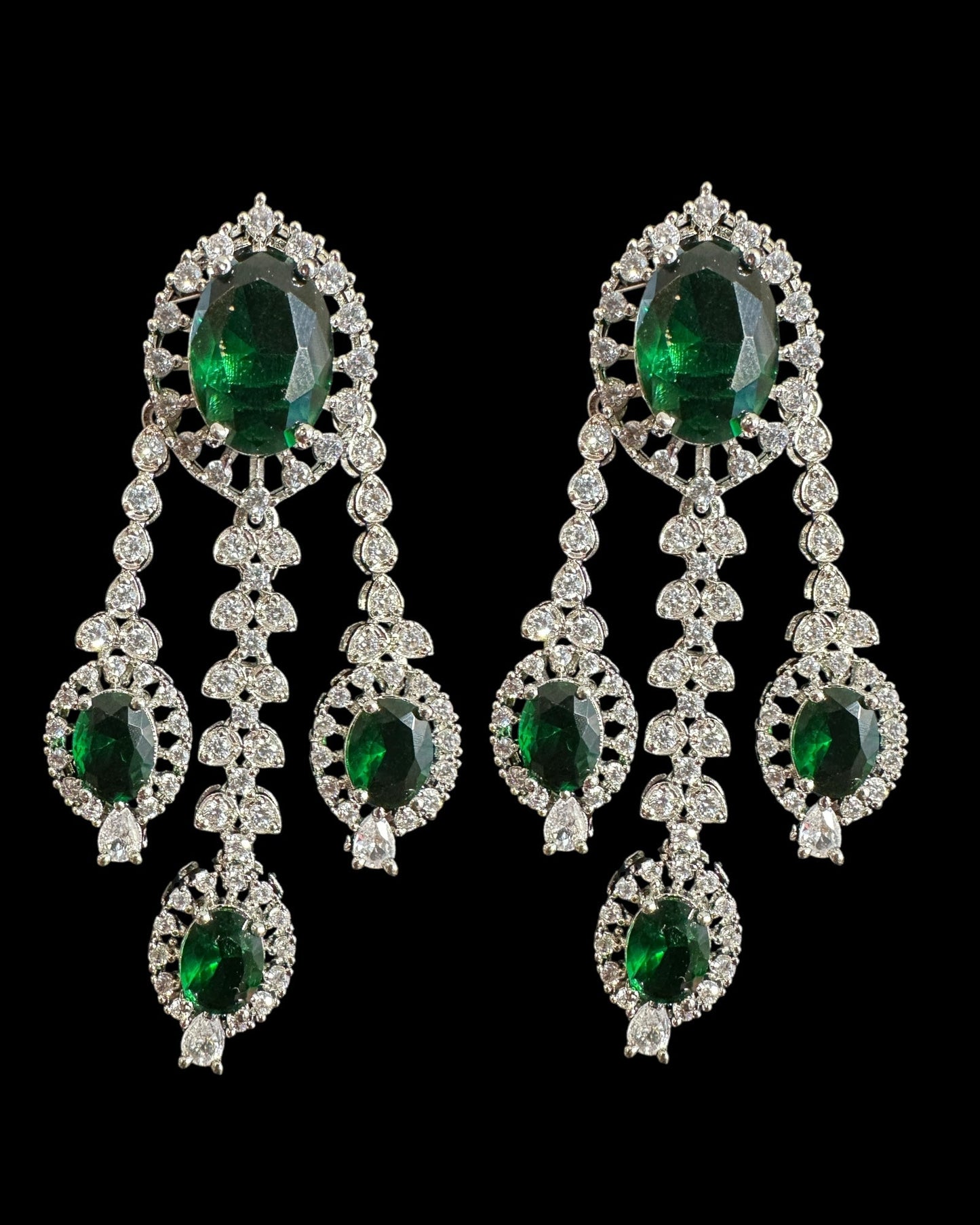 DER748  cz earrings  - Green / Emerald  , silver plated  ( READY TO SHIP )