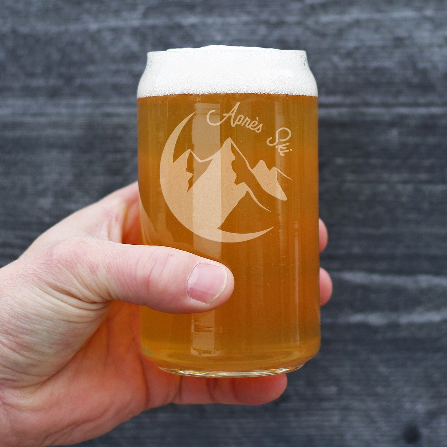Apres Ski - Beer Can Pint Glass - Unique Skiing Themed Decor and Gifts for Mountain Lovers - 16 oz Glasses
