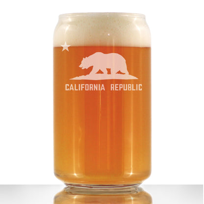 California Flag Beer Can Pint Glass - State Themed Drinking Decor and Gifts for Californian Women & Men - 16 Oz Glasses