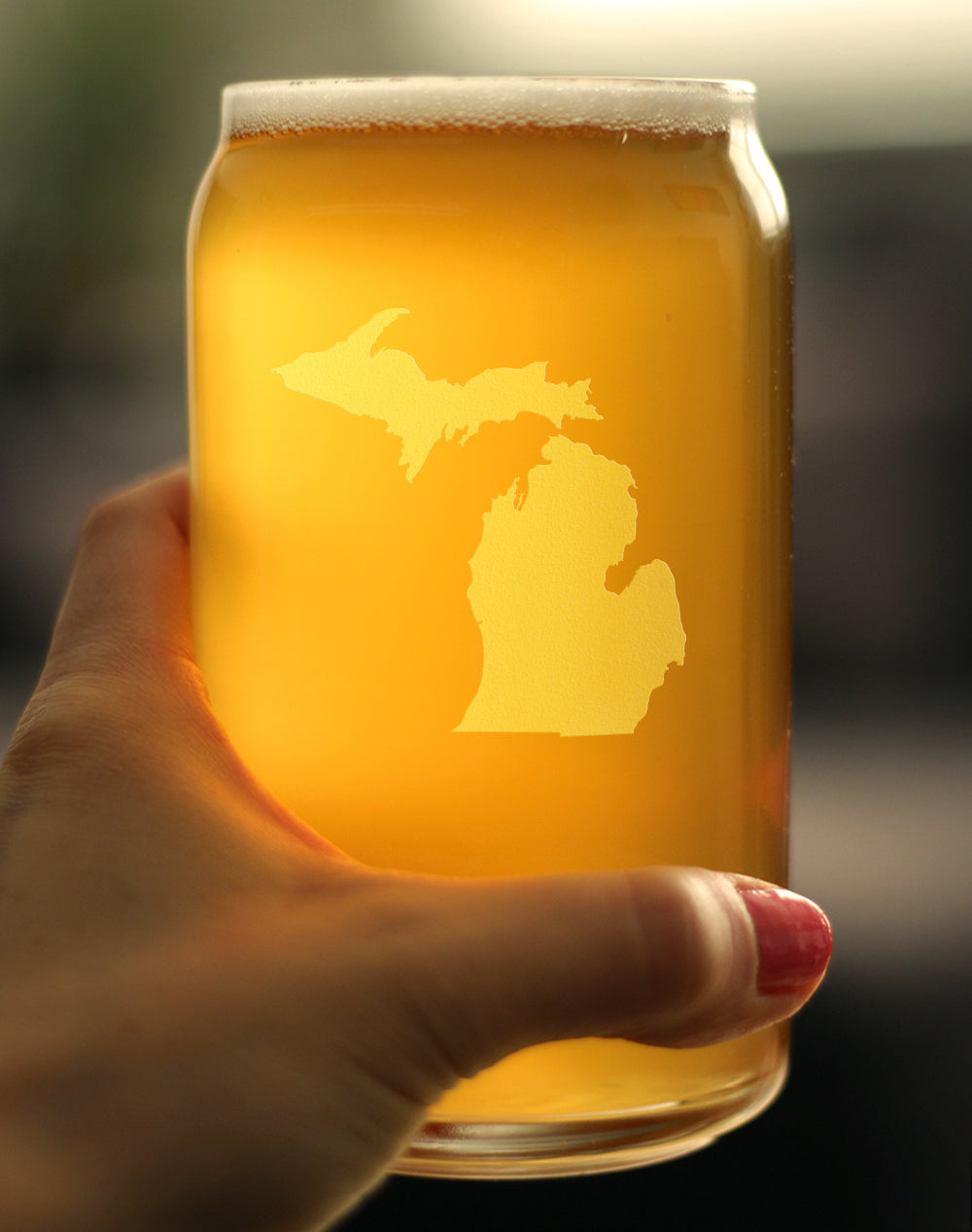 Michigan State Outline Beer Can Pint Glass - State Themed Drinking Decor and Gifts for Michigander Women & Men - 16 Oz Glasses