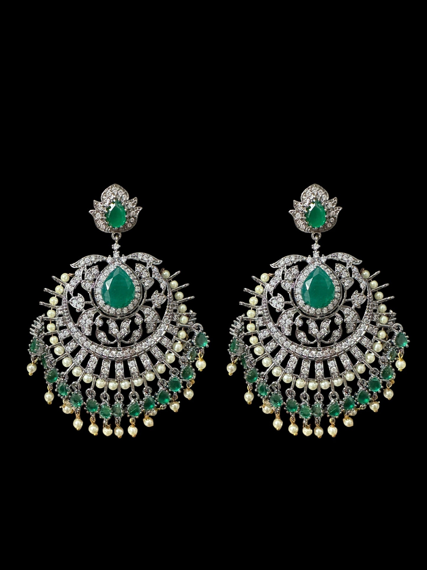 ERTK201 Victorian earrings tika - green ( SHIPS IN 2 WEEKS  )