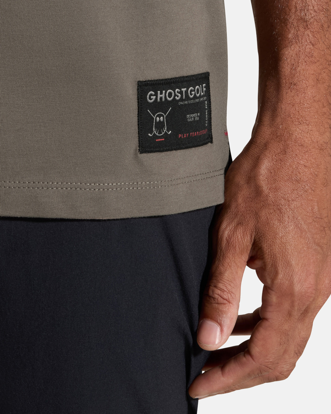 BADGE T-SHIRT