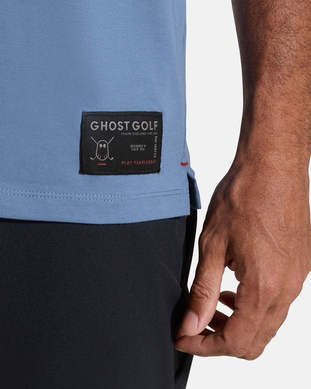BADGE T-SHIRT
