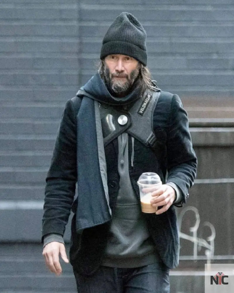 Bearded Keanu Reeves Velomacchi Black Blazer