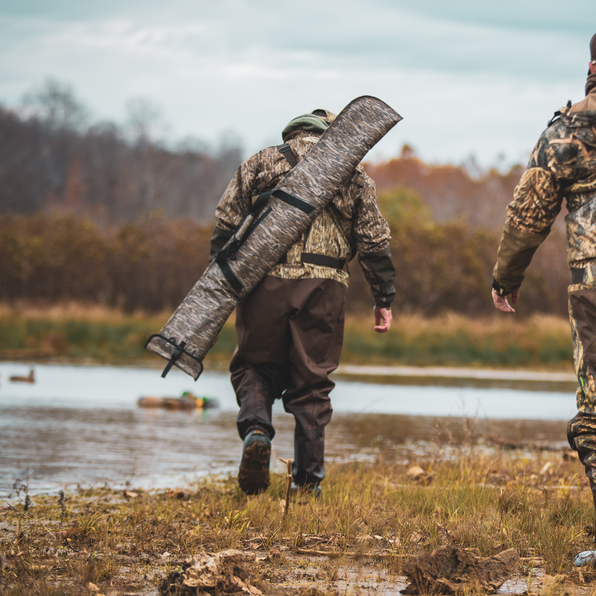 PREORDER NOW - Waterproof, Floating Shotgun Bag [APRIL 2026] - Triathlete Store