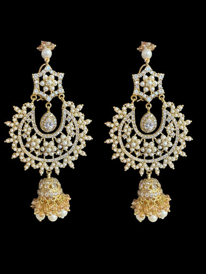 BR494 Marzia bridal set in pearls ( SHIPS IN 3 WEEKS )